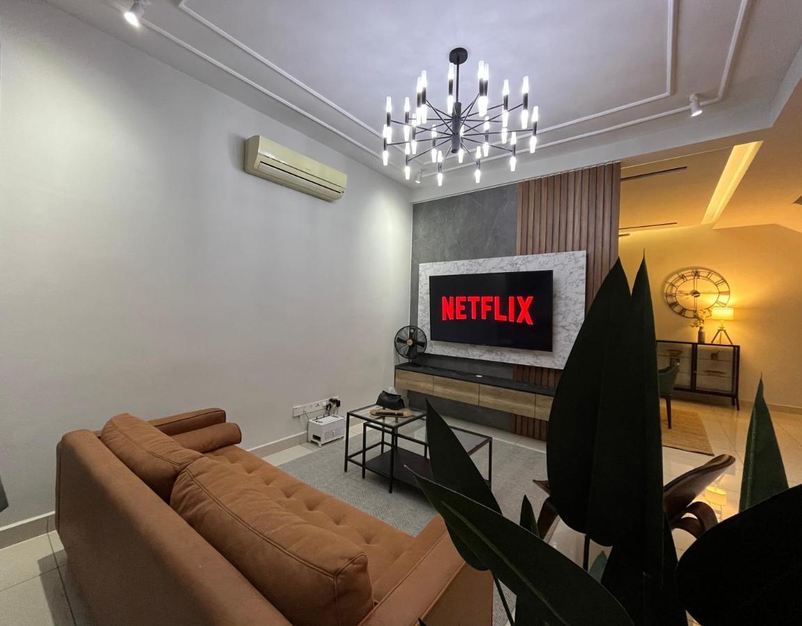 Luxury 2-Storey Terrace House Near Ioi City Mall Putrajaya Exteriér fotografie