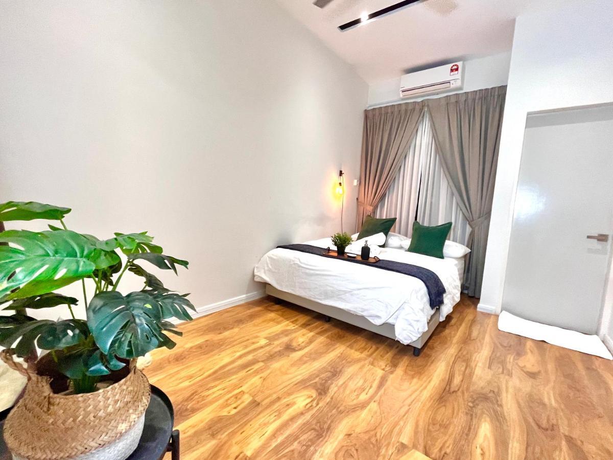 Luxury 2-Storey Terrace House Near Ioi City Mall Putrajaya Exteriér fotografie